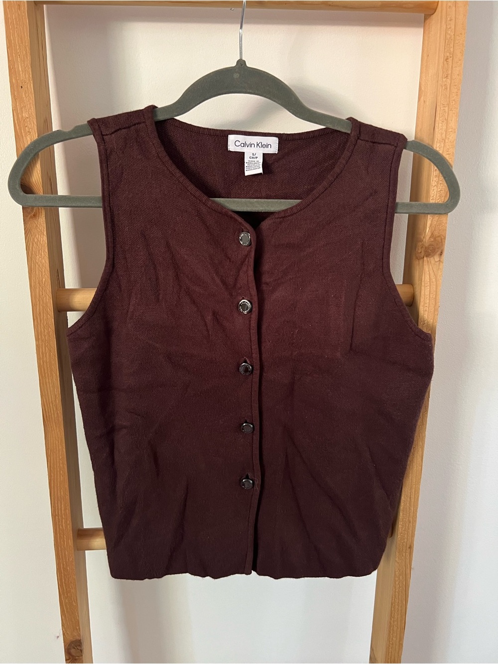 CALVIN KLEIN brown button front top✨